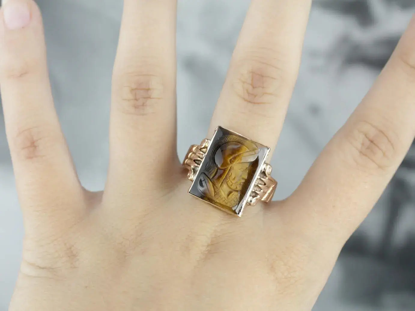 Tap into the Power of Tiger Eye Rings: Unleashing the Benefits