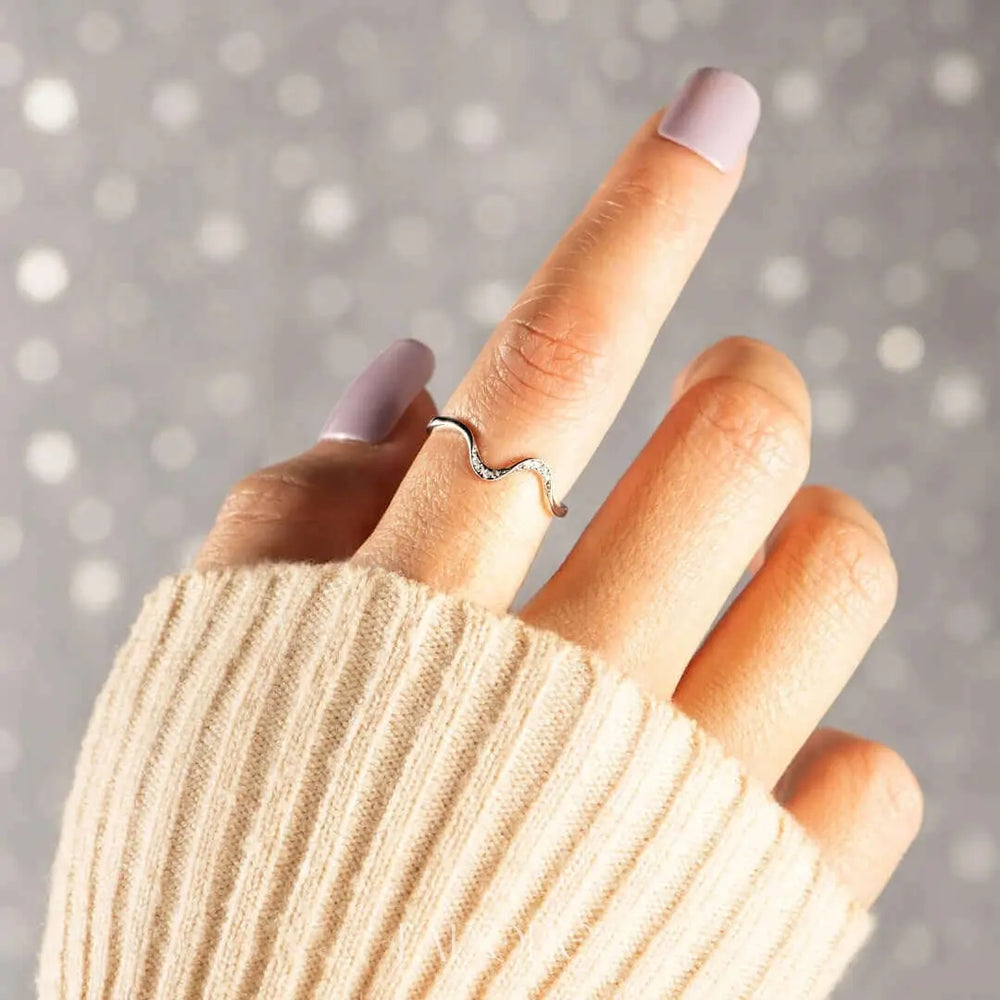 Chelsea Wave Ring - J’Adore Jewelry