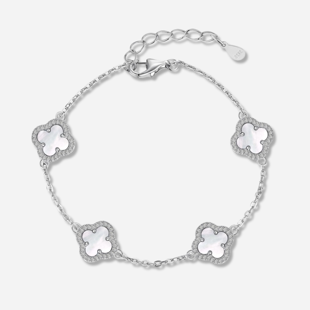 Chiara Clover Bracelet  Charm bracelet J’Adore Jewelry