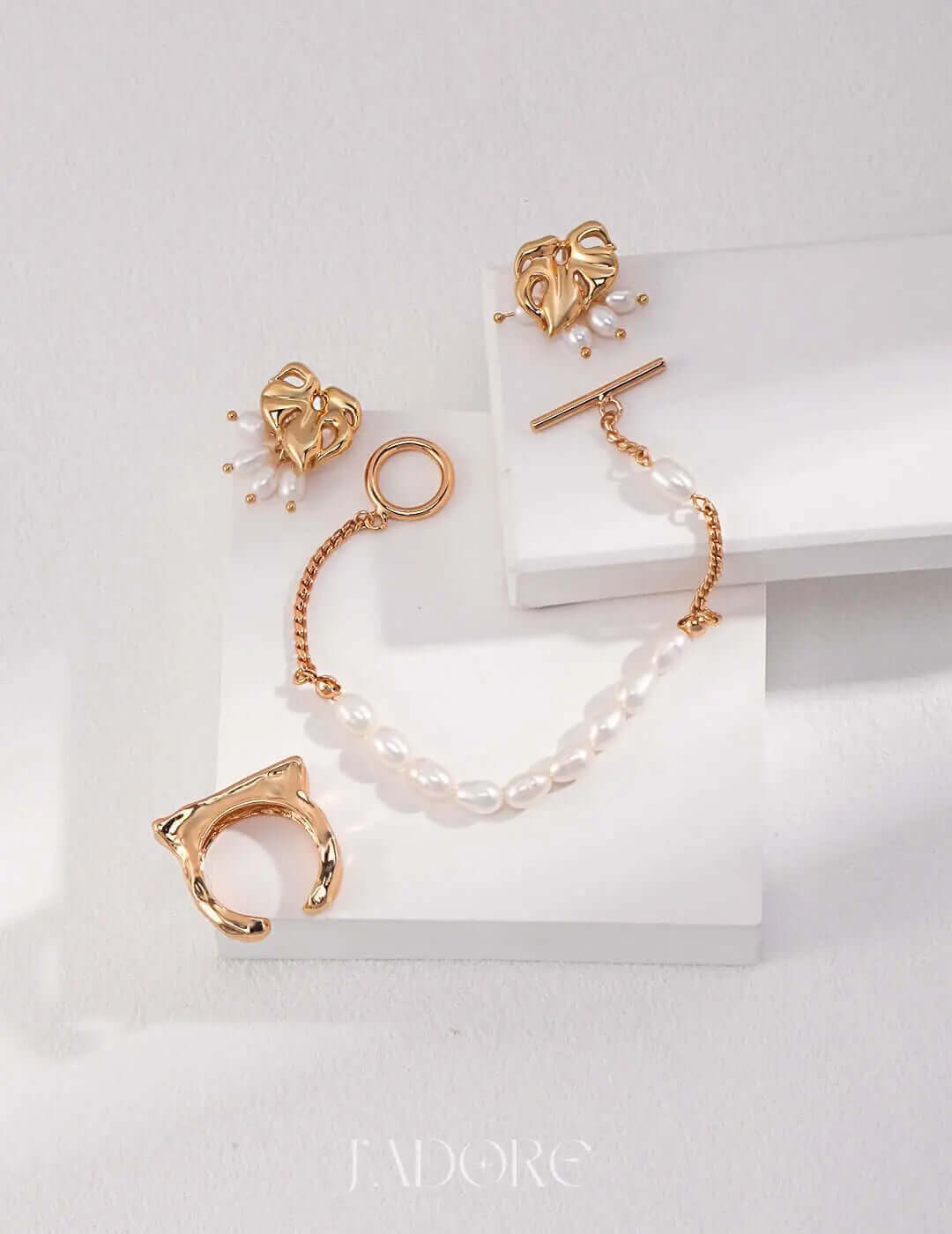 Chloe's Pearl Bracelet - J’Adore Jewelry