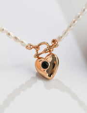 Noir Heart Agate Pearl Necklace