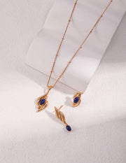 The Lazurite Antiquity Necklace exudes stylish sparkle, featuring blue stones elegantly set in gold vermeil.
